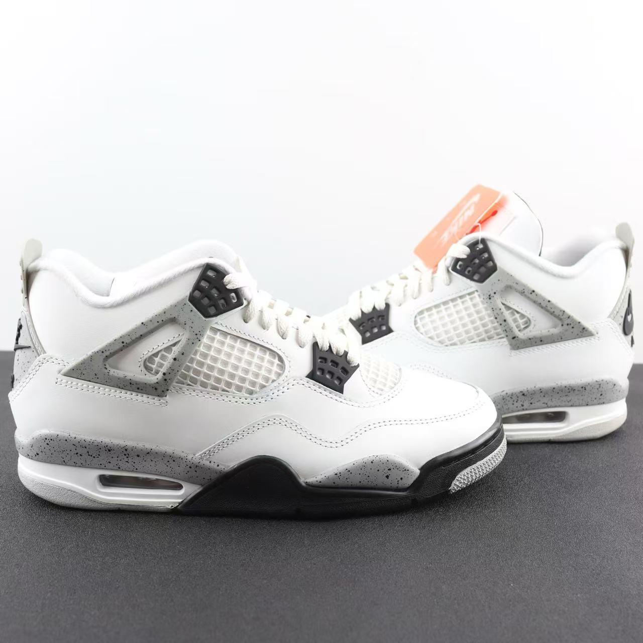 JORDAN 4S RETRO