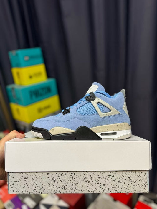 JORDAN 4S RETRO UNIVERSITY