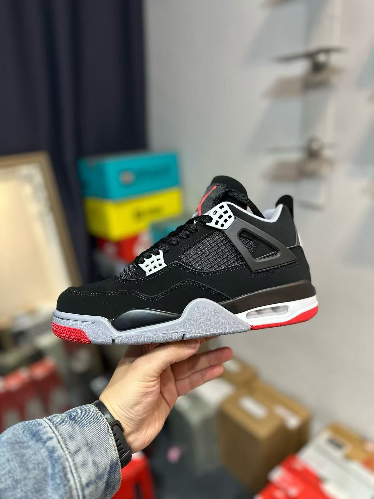 JORDAN 4S RETRO